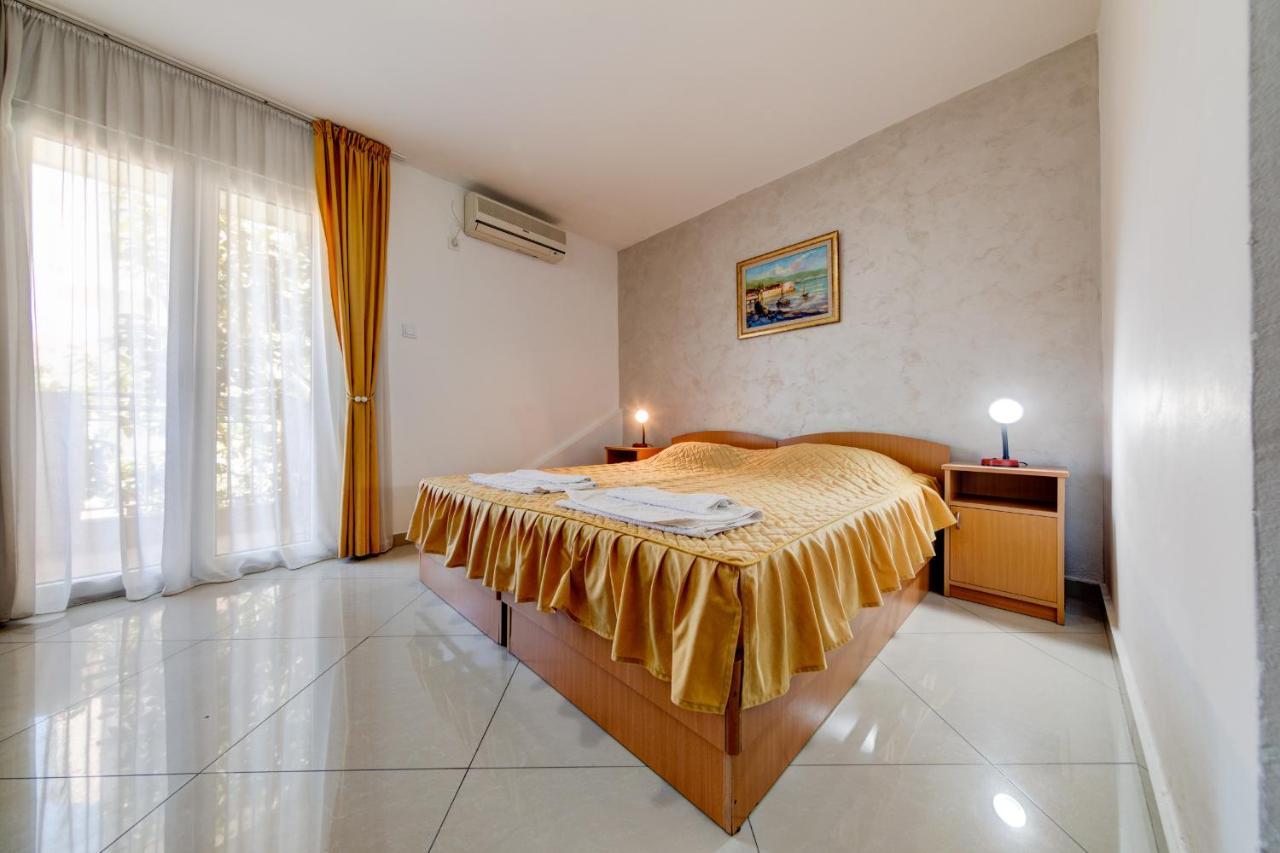 Hotel Suzana Lux Budva Habitación foto