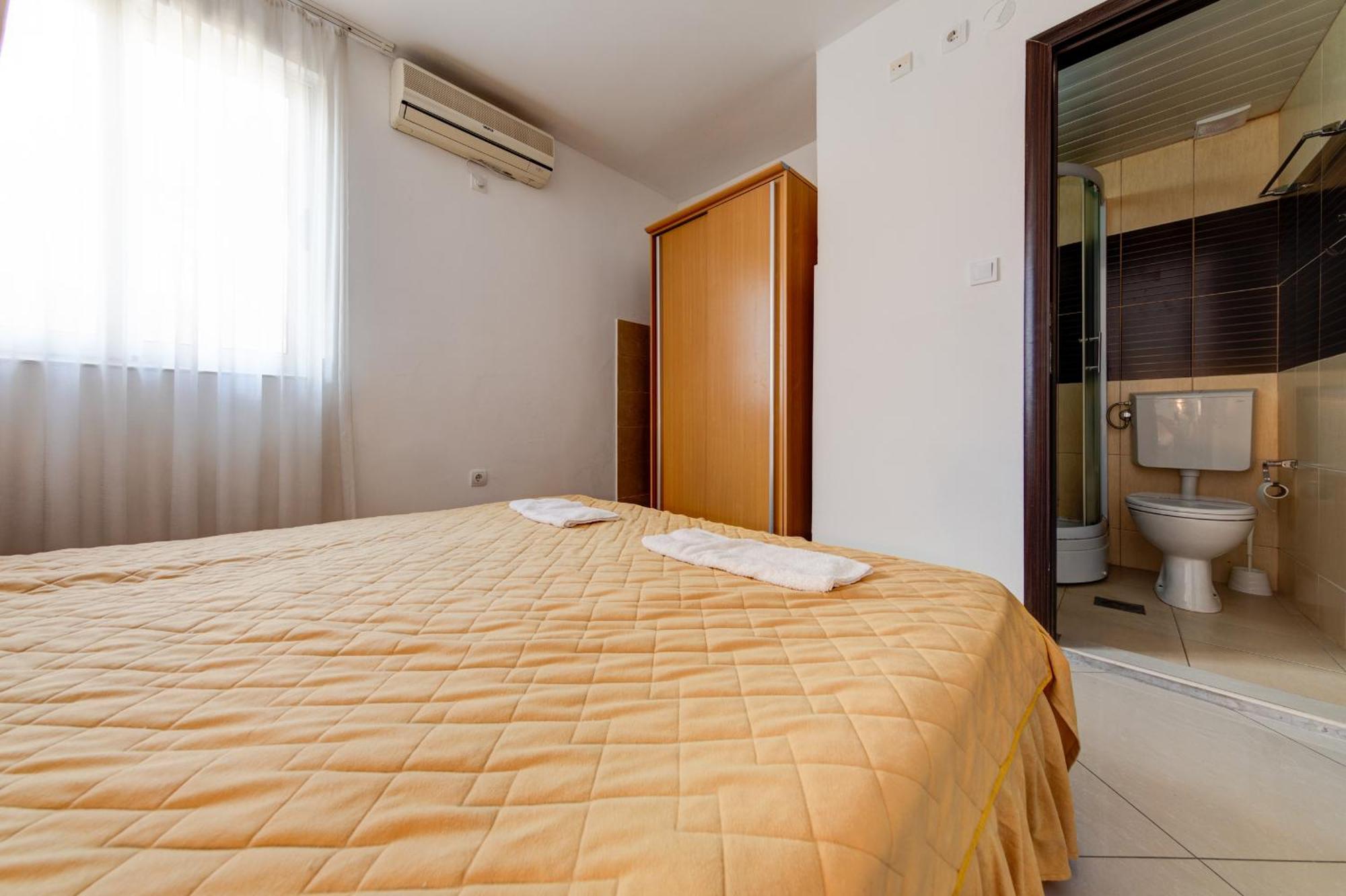 Hotel Suzana Lux Budva Habitación foto